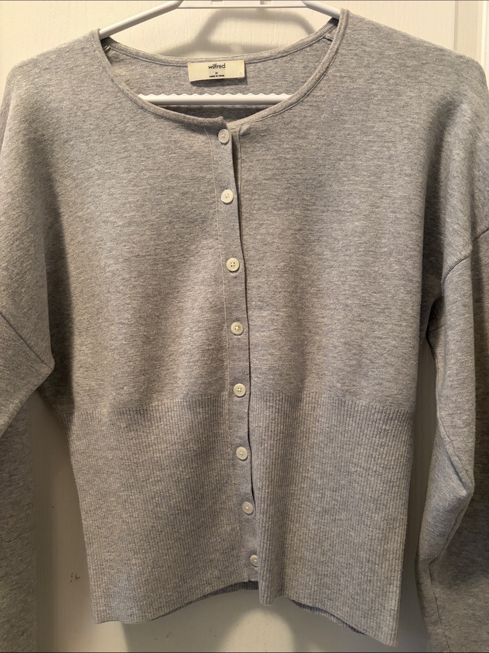 Aritzia’s Wilfred Heather Chrome Go Lightly Women's Cardigan